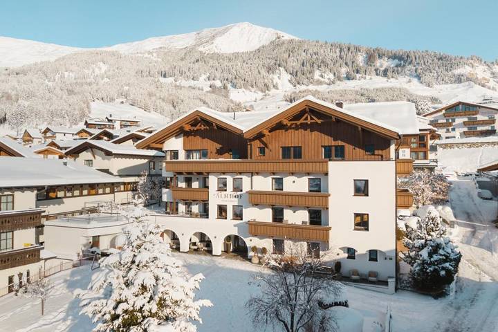 Gîte pour 4 personnes, avec sauna et jardin à Fiss
