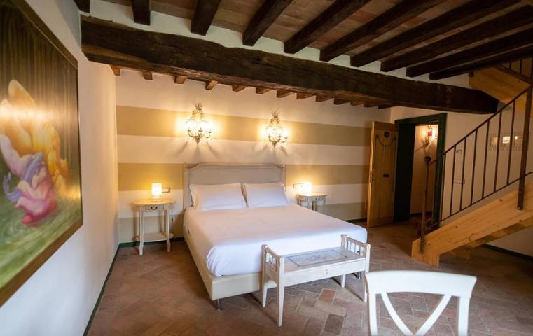 Rustico per 2 persone, con Terrazza e Idromassaggio nonché Giardino e Panorama in Provincia di Piacenza