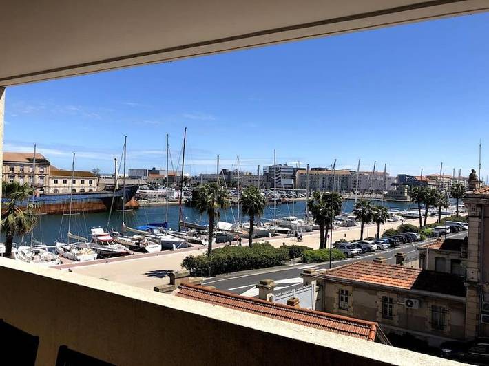 Gîte pour 4 personnes, avec vue et balcon dans Theatre Moliere Scene Nationale - 3