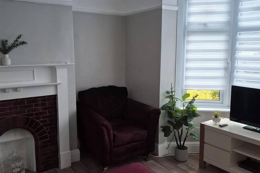 Charming 3-bedroom house at the heart of Westcliff-on-Sea in Westcliff-on-Sea, Southend-on-Sea
