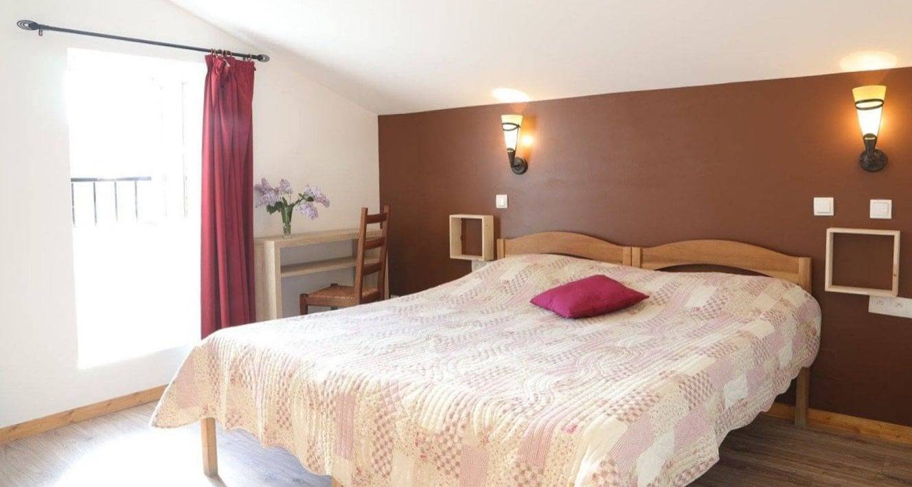 Chambres d'hôtes Le Mas de Pamena - Les cigales in Saint-Andéol-de-Berg, Ardèche