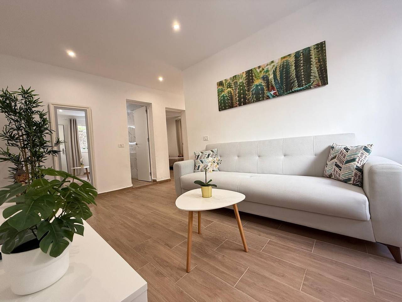 Entire apartment, Vacation Apartment 'Luz Del Norte Naturaleza Y Paz' with Wi-Fi in San Bernardo, Los Silos