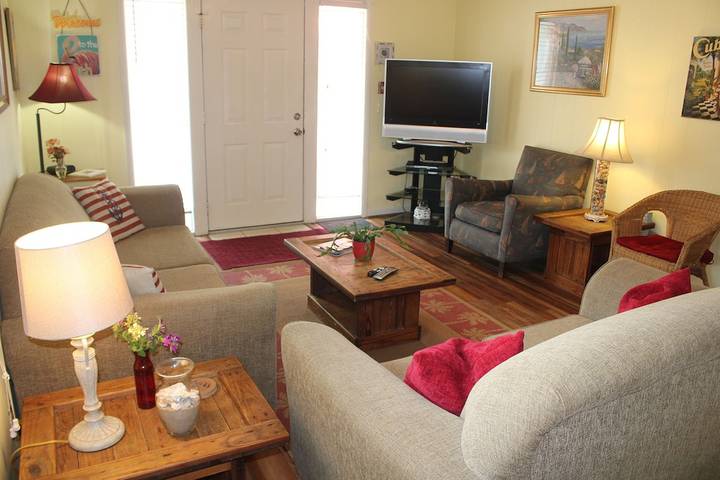 Appartamento vacanze per 6 persone, con giardino e terrazza nonché piscina, con animali domestici - 1