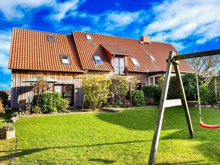 Ferienhaus für 6 Personen, mit Terrasse und Garten sowie Sauna