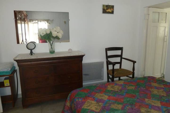 Location de vacances pour 4 personnes, avec terrasse dans Couronne Vieille - 4