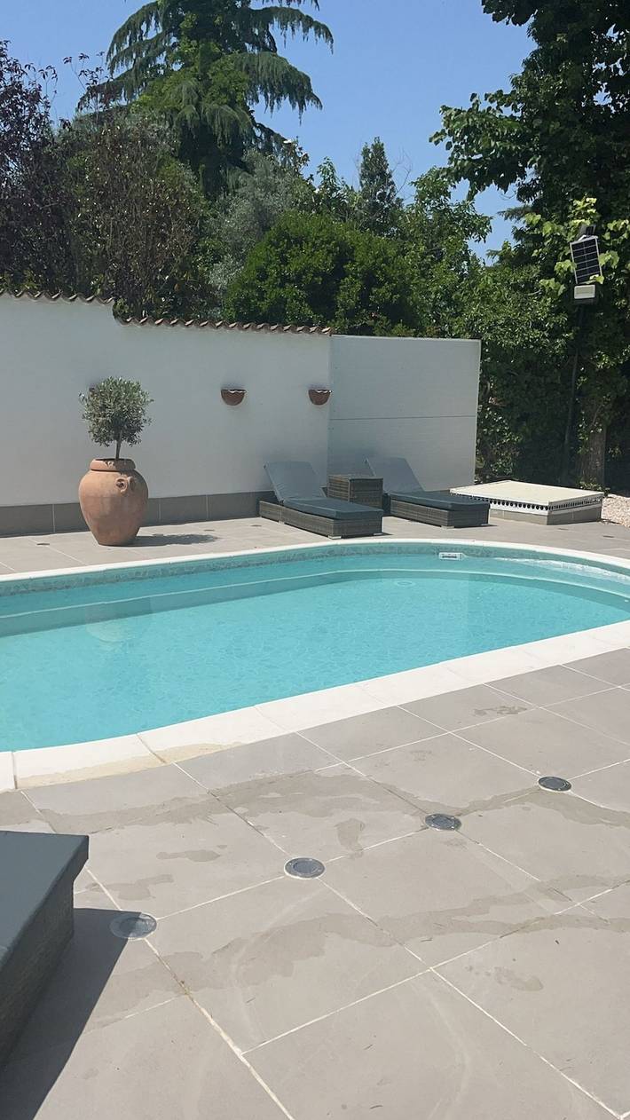 Apartamento entero, Apartamento 'Melograno' con piscina compartida, Wi-Fi y aire acondicionado in Venticano, Provincia d'Avellino