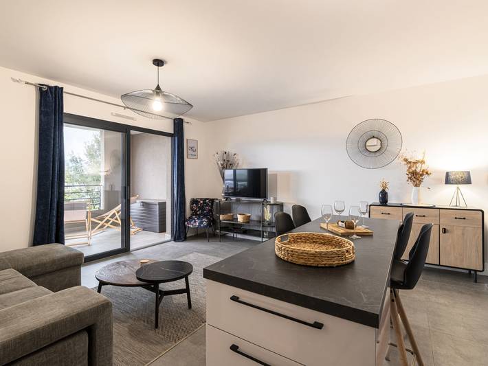 Gîte pour 4 personnes, avec terrasse à Porto-Vecchio - 2