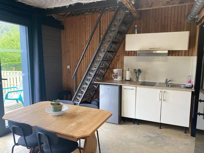 Location de vacances pour 6 personnes, avec Terrasse à Tournavaux - 2