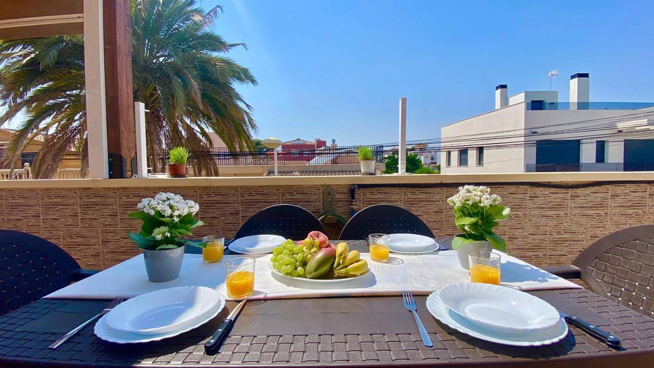 Three-Bedroom Home in La Marina, Guardamar del Segura