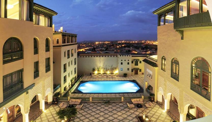 Hotel para 2 personas, con terraza y jardín - 1