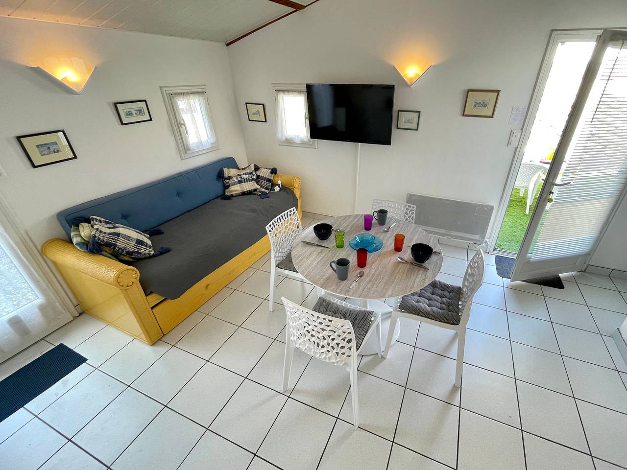 Casa con Piscina, Tenis, Acceso Wifi y Cerca de la Playa in Bretignolles-sur-Mer, Valle del Loira
