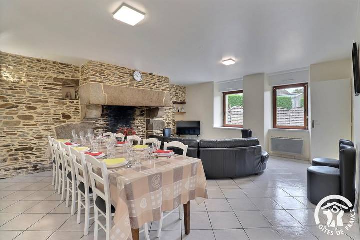 Gîte pour 9 personnes, avec jardin à Epiniac - 2
