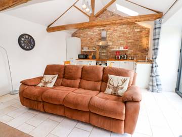 Log Cabin for 2 People in North Yorkshire, Photo 4