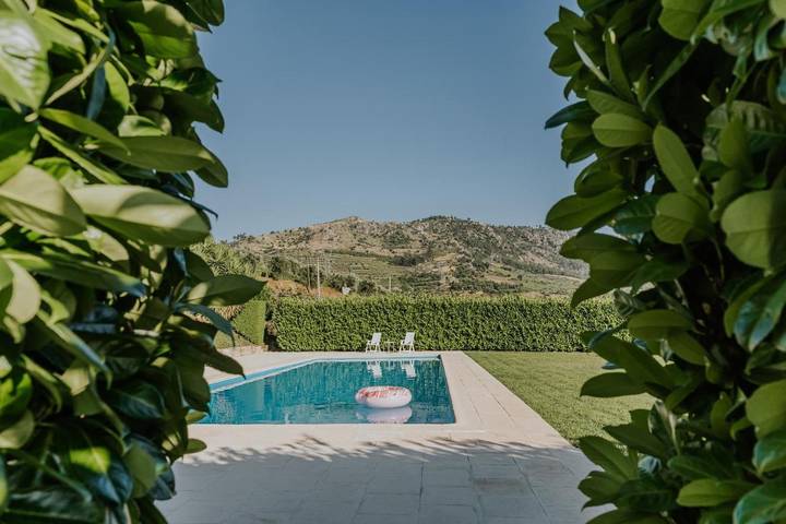 Maison d’hôte pour 12 personnes, avec vue ainsi que jardin et piscine à Lamego - 4