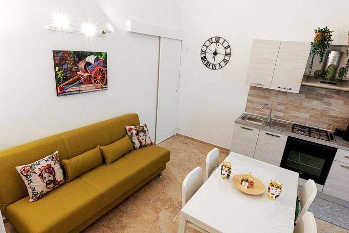 Appartamento vacanze per 4 persone, adatto a famiglie con bambini - 1