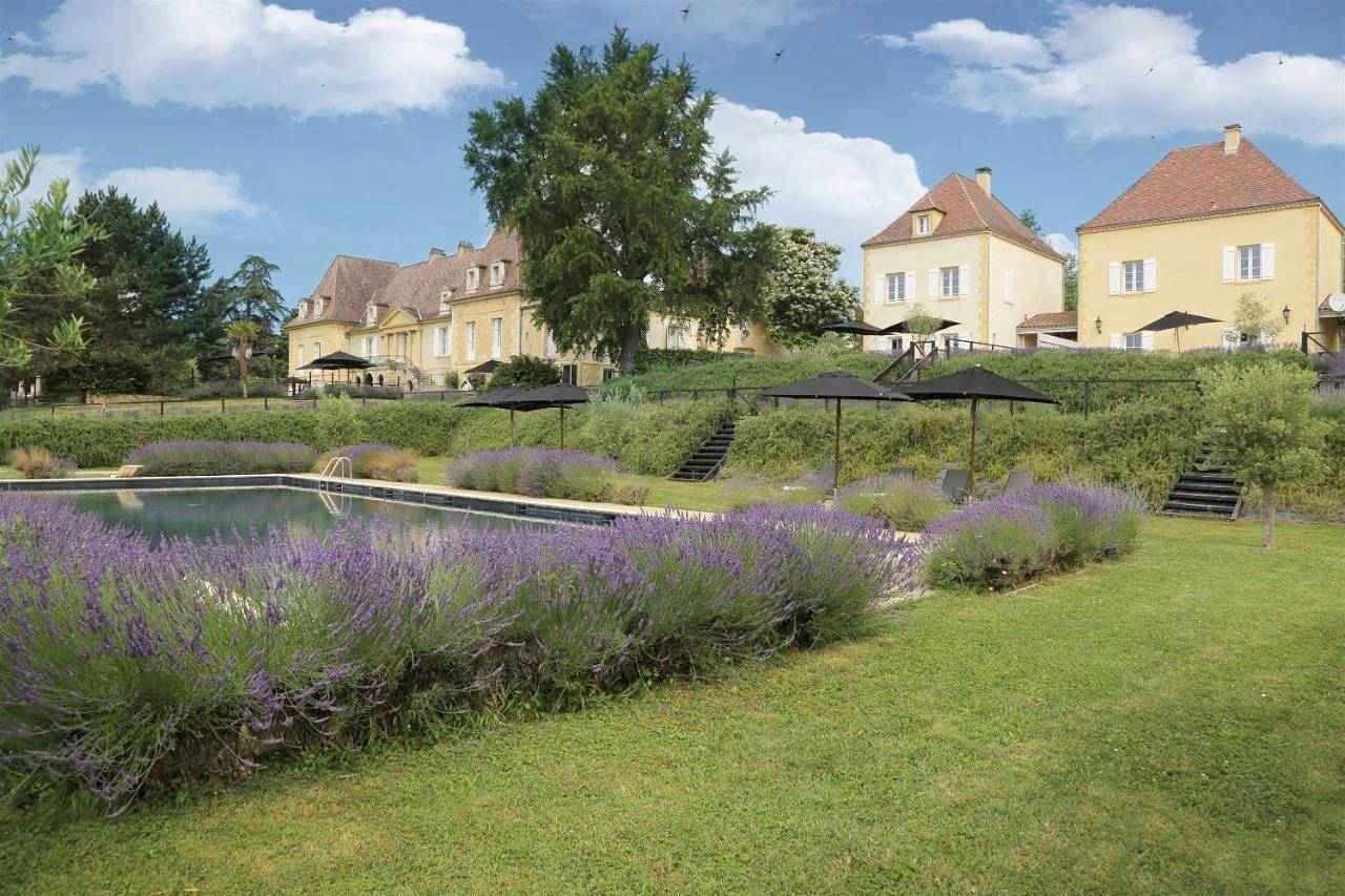 Château Les Merles et ses Villas in Mouleydier, Périgord Pourpre