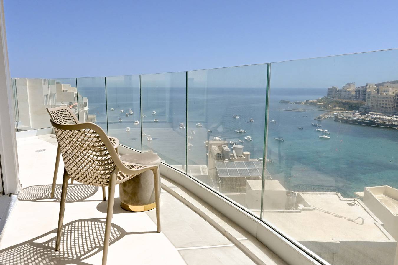 Appartement entier, Modern Seaside Apart in Marsalforn - 6B in Marsalforn, Zebbug