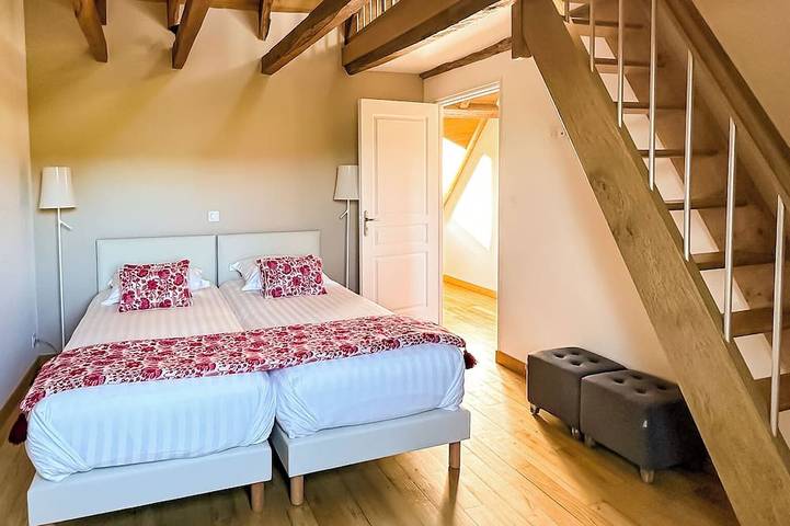 Location de vacances pour 6 personnes, avec jardin et balcon, animaux acceptés dans Raulhac - 4