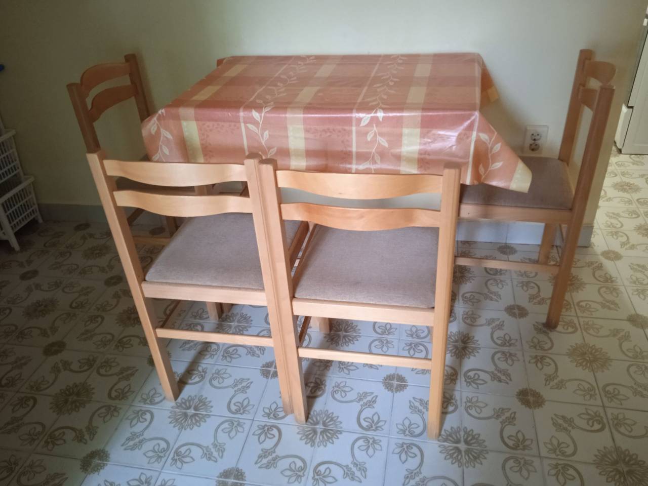 Kleines Ferienhaus in einer ruhigen Strasse in Balatonboglar, Plattensee Südufer