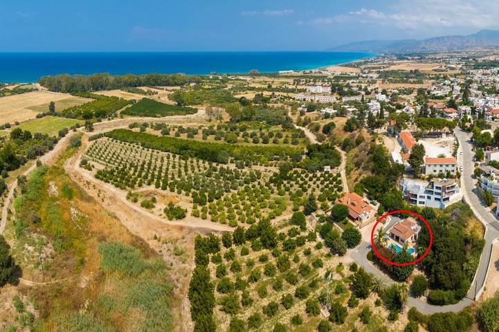 Villa für 8 Personen, mit Terrasse und Meerblick sowie Garten auf Zypern - 4