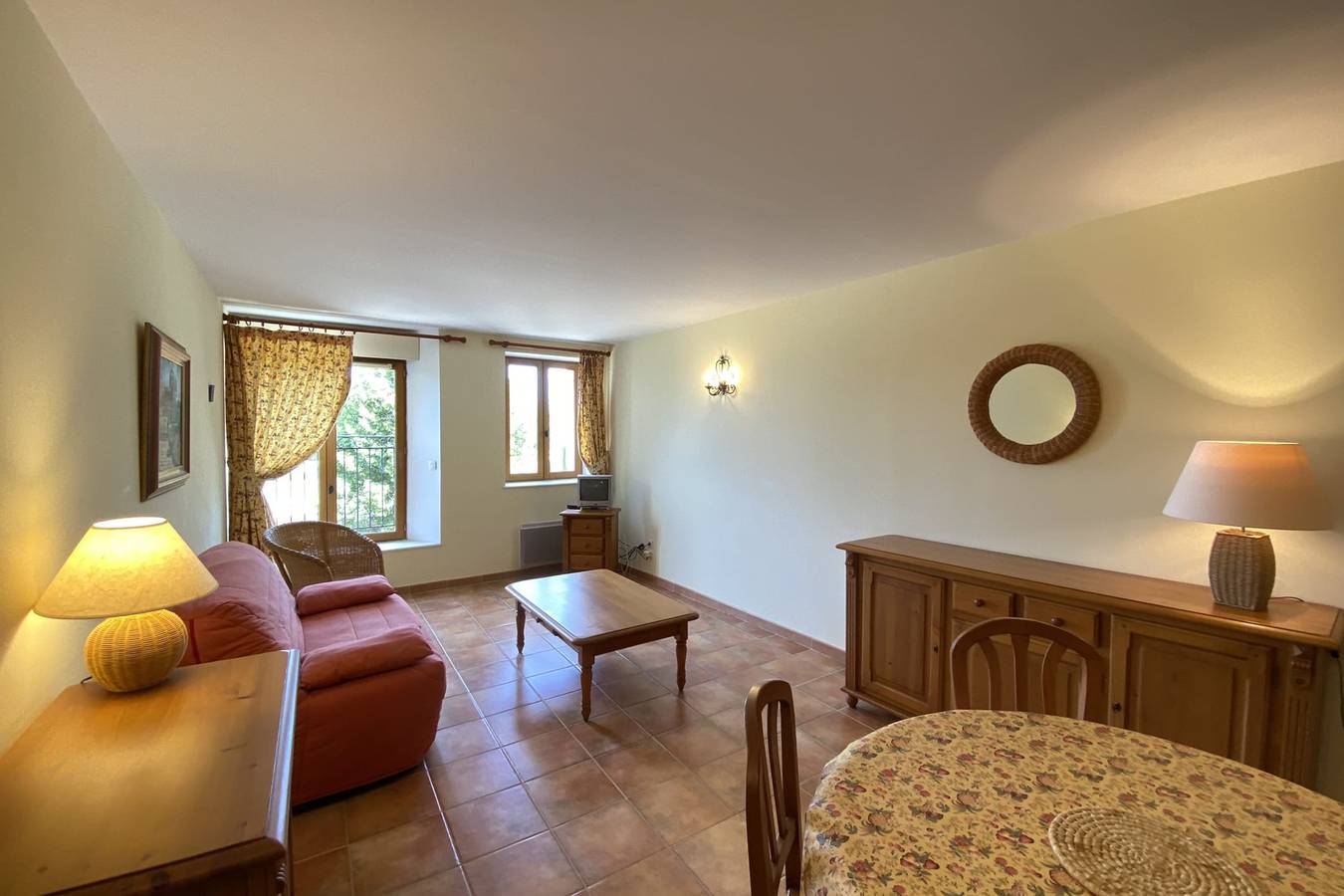 Entire studio, 04B5 : Beautiful studio in a mas provençal - pool in Brunet, Alpes-de-Haute-Provence