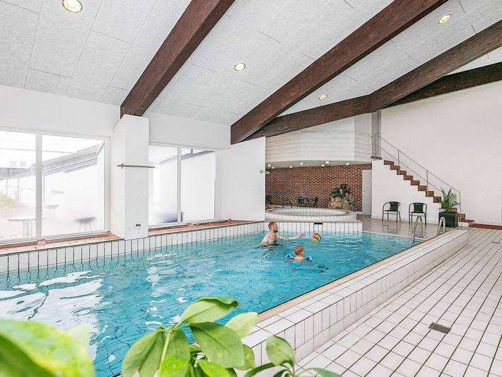 Ferienwohnung für 6 Personen, mit Terrasse und Pool in Tranum Strand