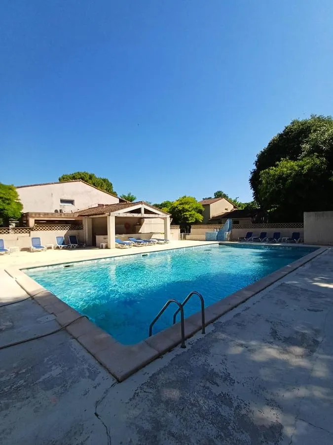 Appartement de vacances pour 2 personnes, avec vue ainsi que terrasse et piscine, animaux acceptés - 1