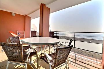 Gîte pour 6 personnes, avec balcon/terrasse dans Office De Tourisme De Valras Plage