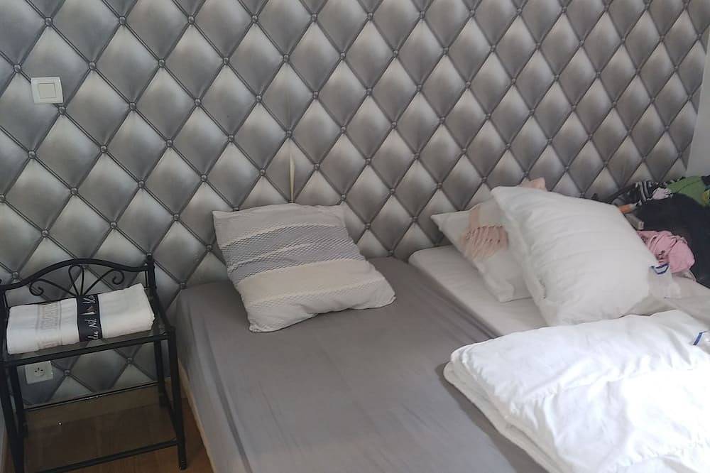 A 5 min de la mer Maison Rénovée in Saint-Laurent-de-la-Salanque, Côte d'Améthyste