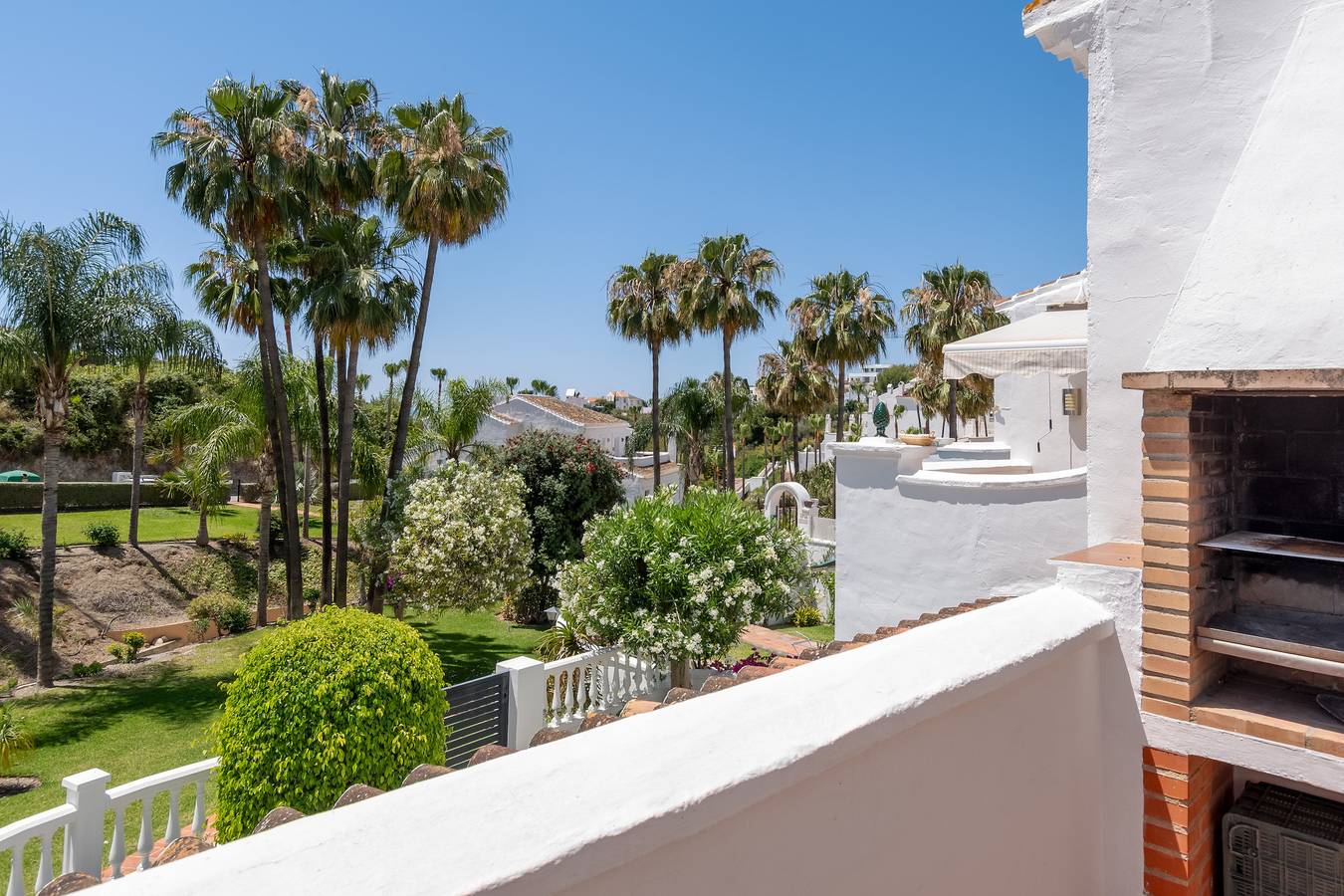 Ganze Wohnung, Casablanca 25 - Oasis Properties in El Capistrano, Costa del Sol