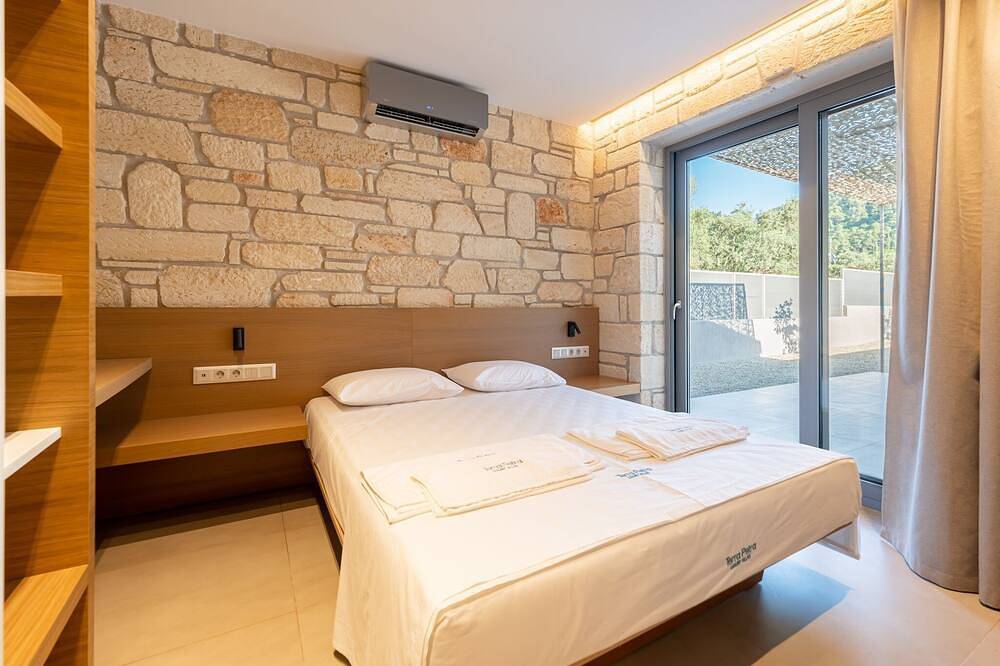 Terra Petra Luxury Villas - Gaia Villa in Vourvourou, Sithonia Halbinsel