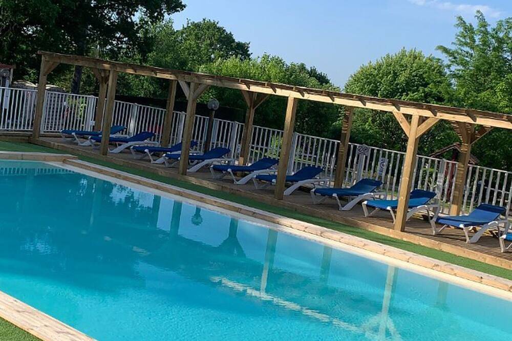 Mobilheim 27m² mit Terrasse in Limeuil - 5 Personen in Limeuil, Périgord Pourpre