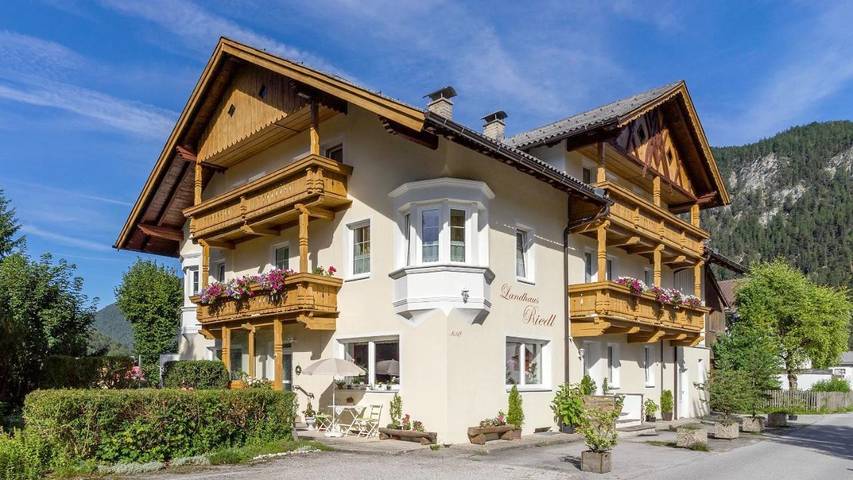 Vakantiewoning voor 4 personen, with Balkon and Tuin as well as Uitzicht in Scharnitz