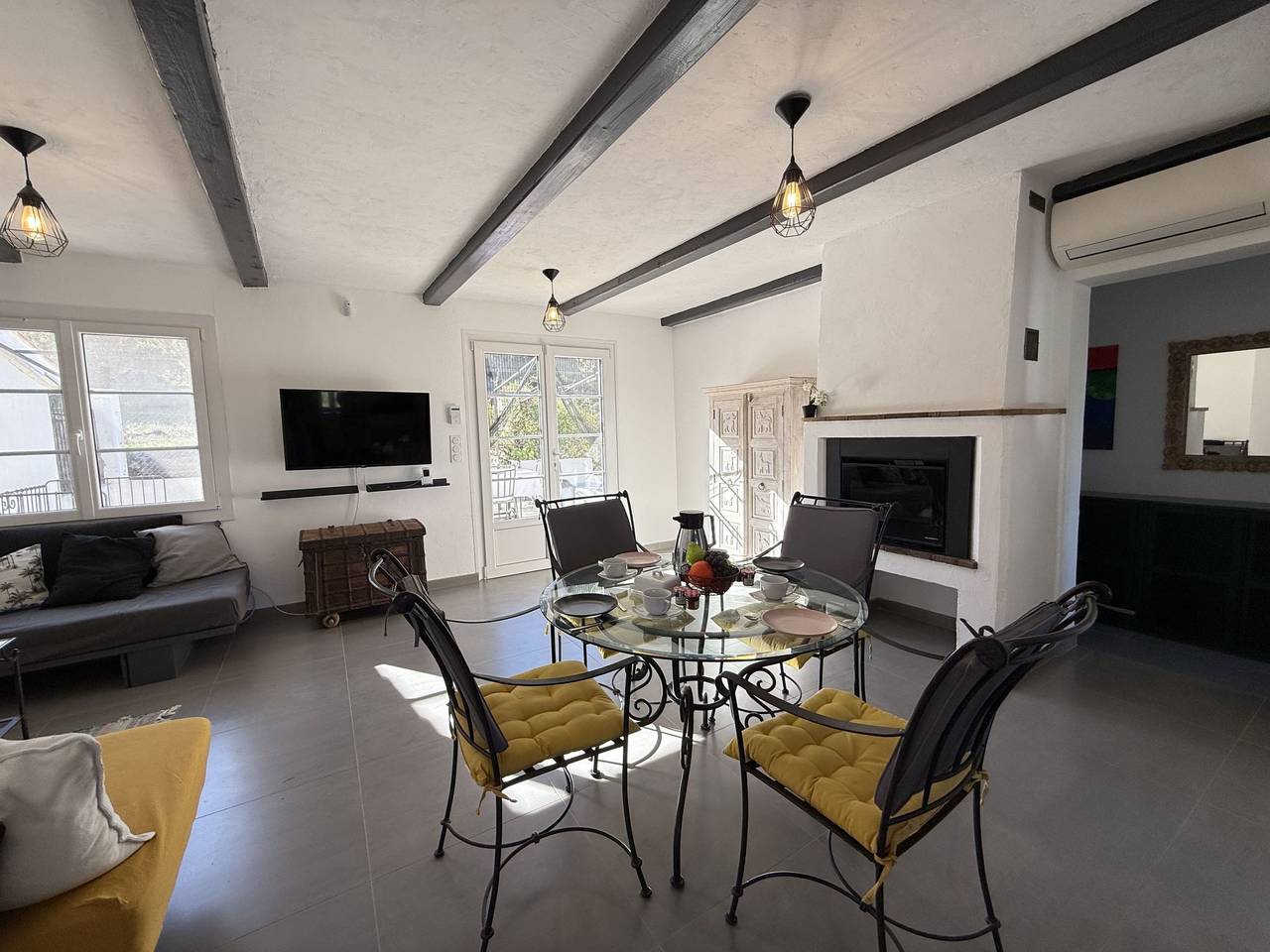 Les Pins in Frejus, Draguignan region