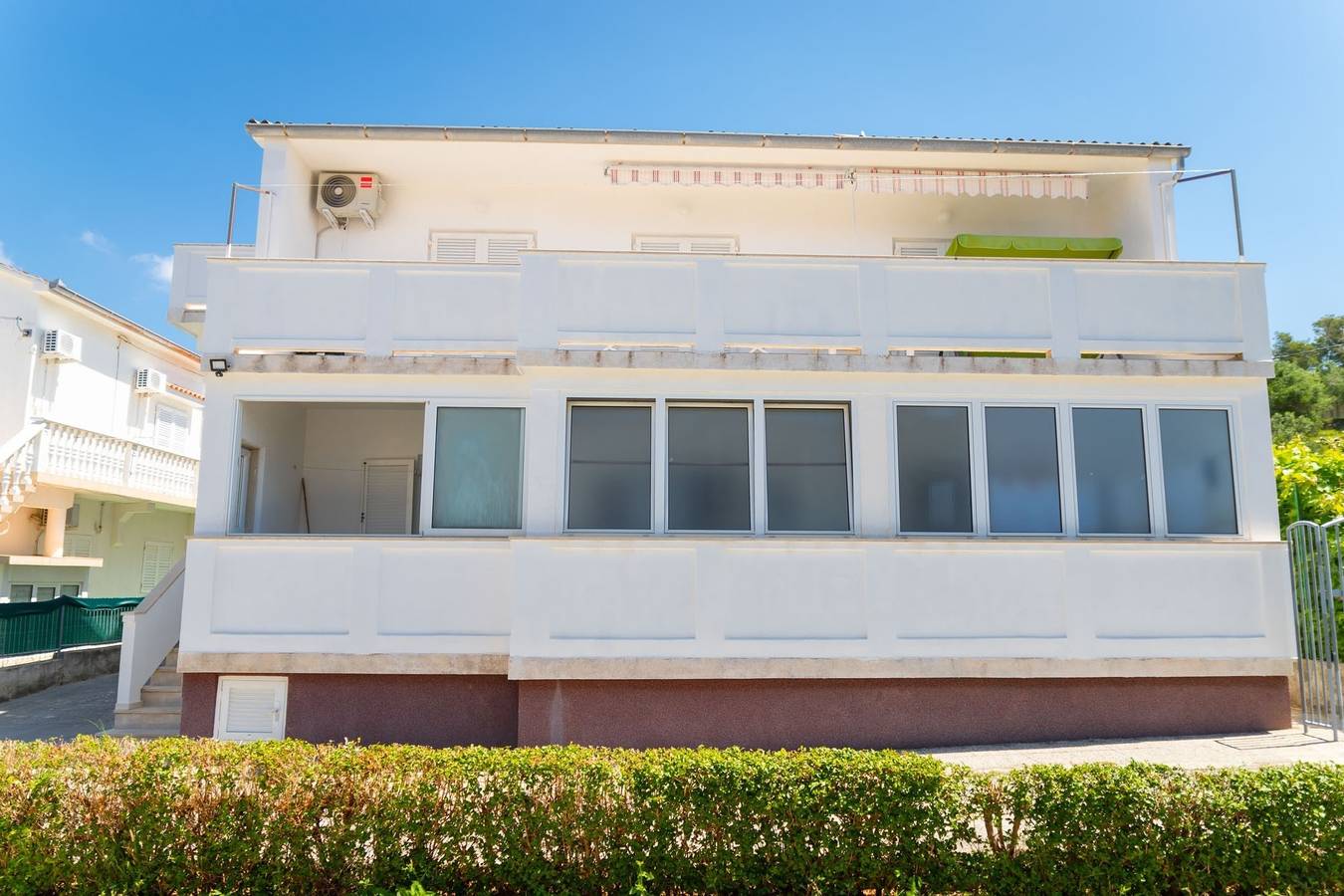 Ganze Wohnung, 1-Zimmer-Ferienwohnung mit Terrasse Rab -c in Banjol, Rab