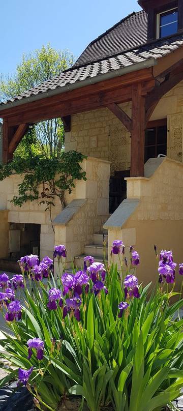 Gîte pour 8 personnes, avec terrasse et jardin à Concorès