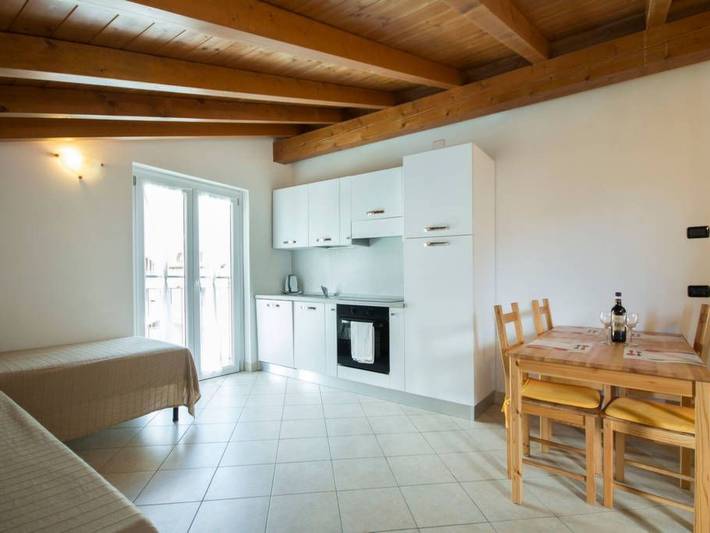 Gîte pour 4 personnes, avec Jardin et Piscine à Domaso - 4