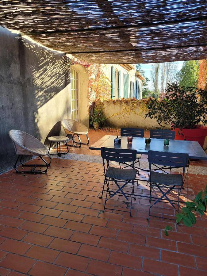 Gîte pour 5 personnes, avec piscine ainsi que jardin et balcon dans Albaron - 2