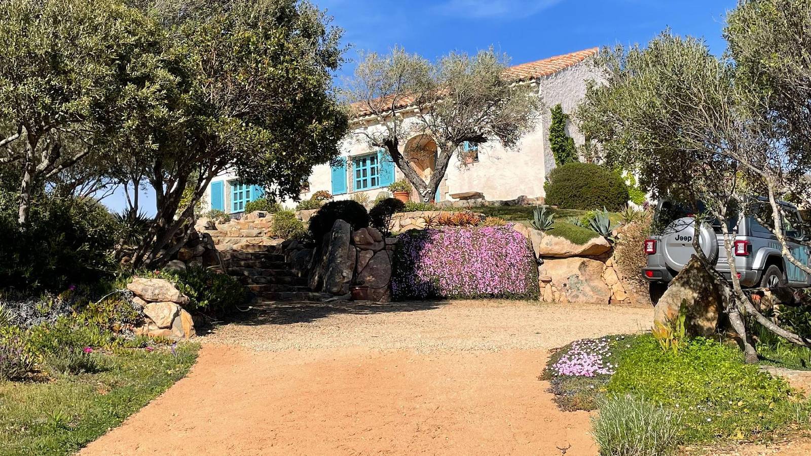 Große Villa mit Pool, Rundumblick, für 1-2 Familie in Cannigione, Arzachena