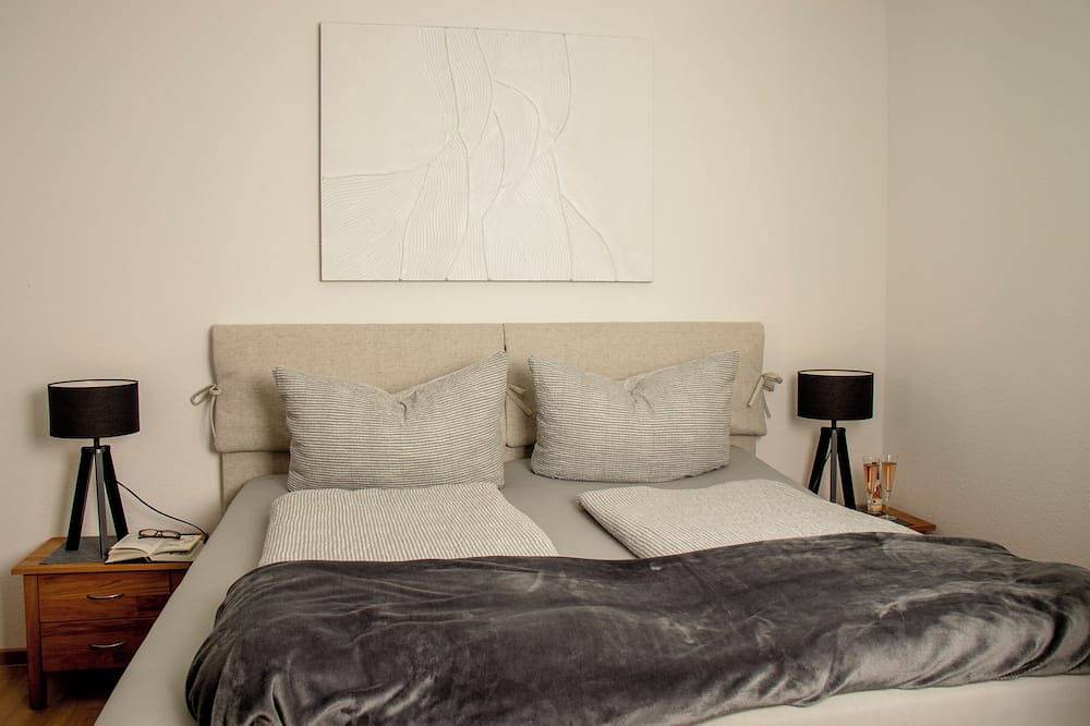 Ganze Wohnung, Traumhafte Ferienwohnung in 300m Entfernung zum Zwischenahner Meer in Rostrup, Bad Zwischenahn