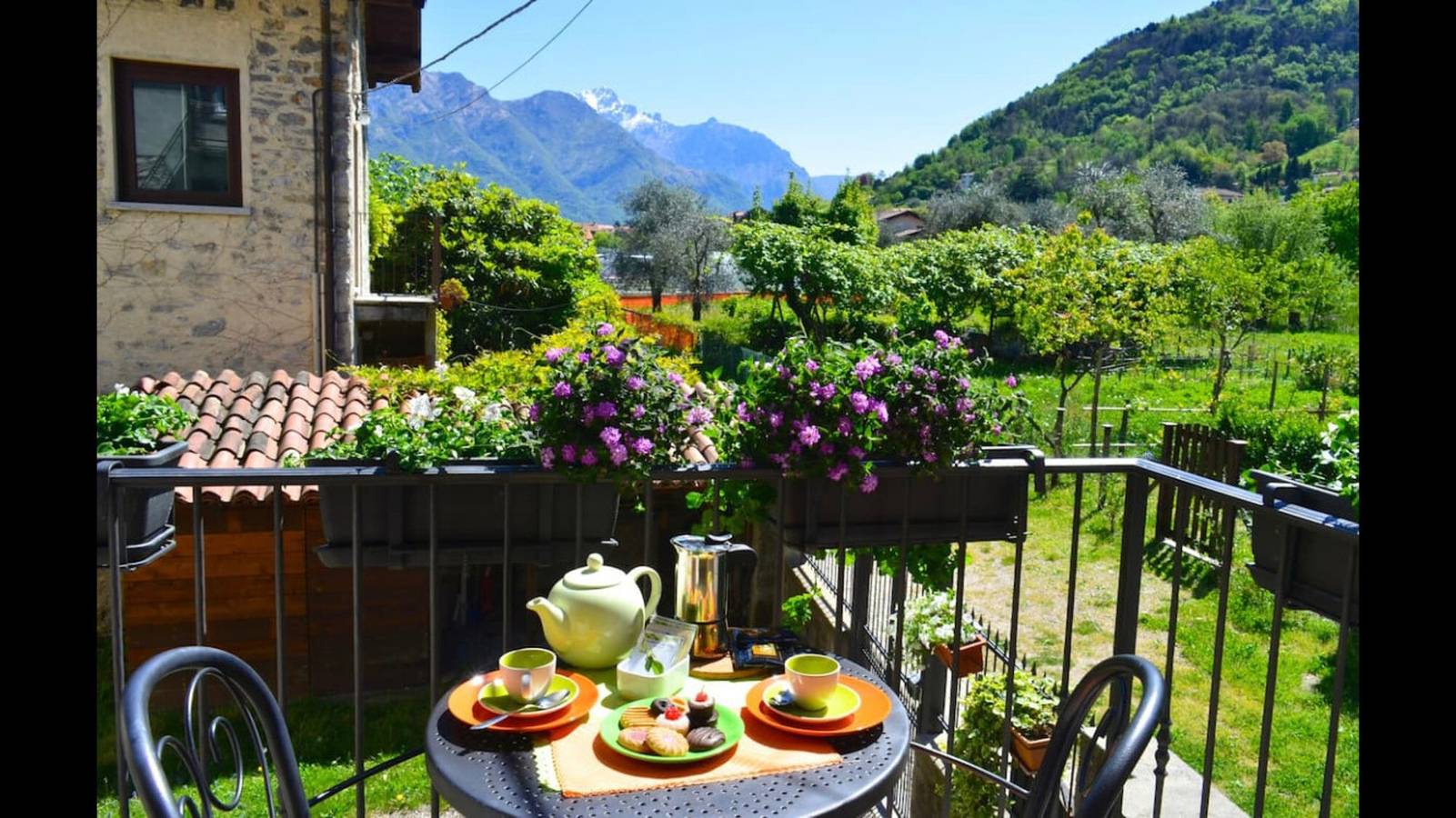 Apartamento entero, Precioso apartamento con jardín y Wi-Fi que admite mascotas in Bellagio, Municipio de Bellagio