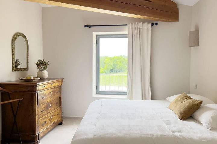 Gîte pour 14 personnes, avec jardin