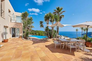 Villa in Sant Joan de Labritja, Ibiza Norden für 8 