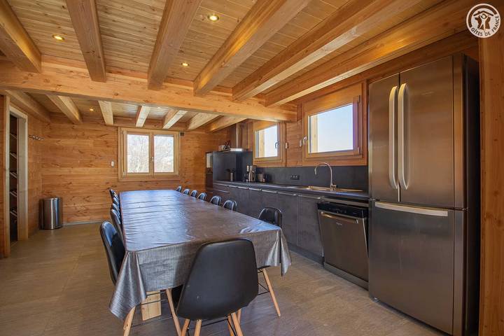 Gîte pour 14 personnes, avec balcon dans La Toussuire - 4