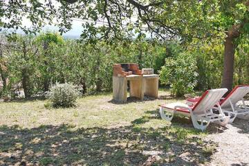 Gîte pour 2 personnes, avec jardin à Vidauban