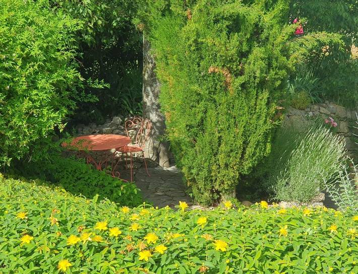 Location de vacances pour 8 personnes, avec piscine et jardin à Chandolas - 3