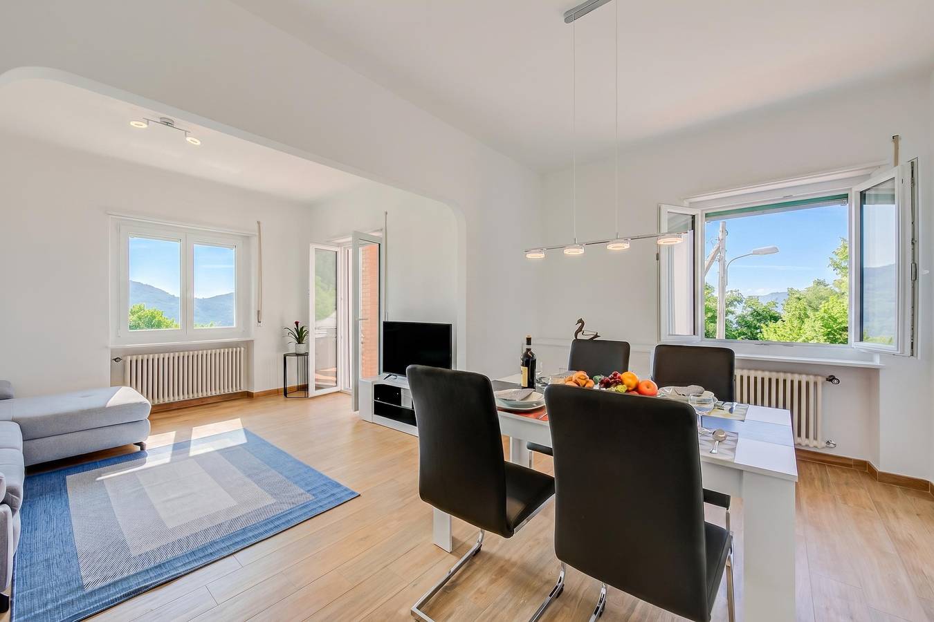 Appartamento intero, Appartamento vacanze per 4 persone con vista lago in Brè sopra Lugano, Lugano