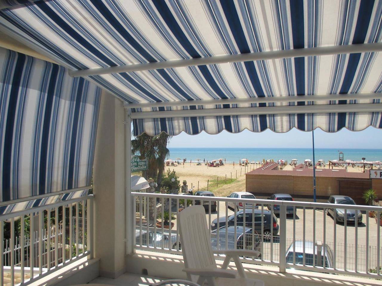 Appartement entier, Apartment with Terrace in Spiaggia di Marinella, Porto Empedocle