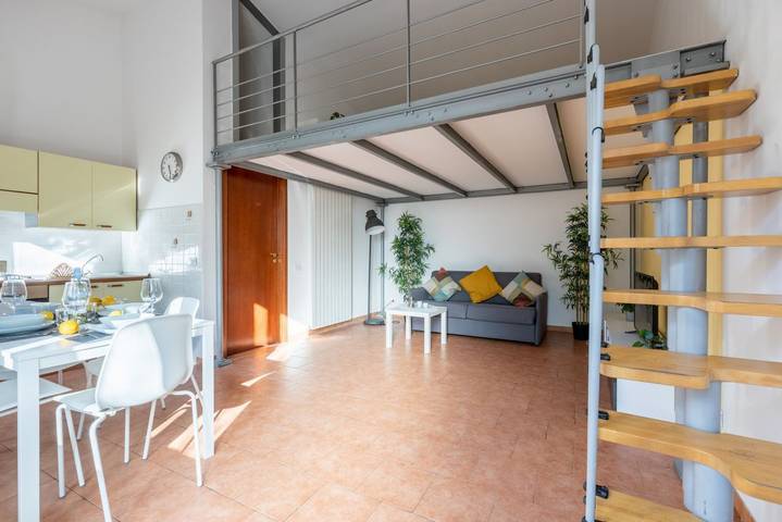 Appartamento intero, Four Shades of Pisa - Yellow Studio Apartment in Pisa, Riviera Toscana