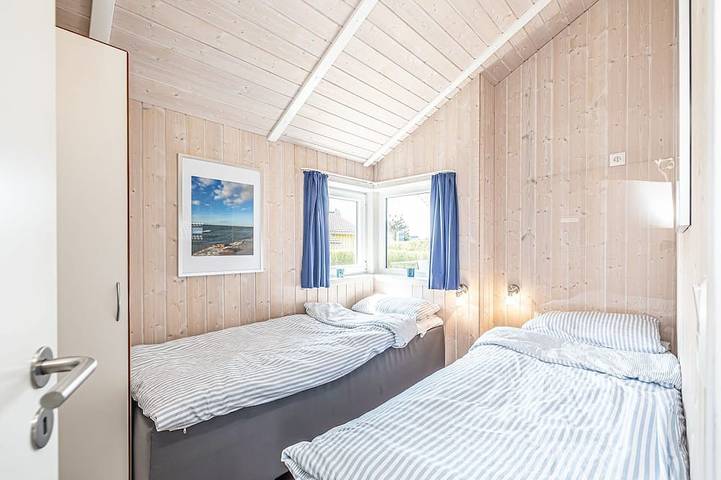 Ferienhaus Strandblick, nur 140m vom Strand entfernt mit Glasfaseranschluss in Schönhagen, Brodersby